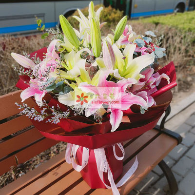 钦州8支多头百合，万事如意喜上加喜